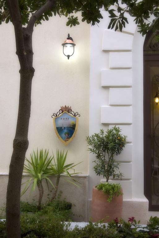 Palazzo Reginella Aparthotel Bovalino Marina Luaran gambar
