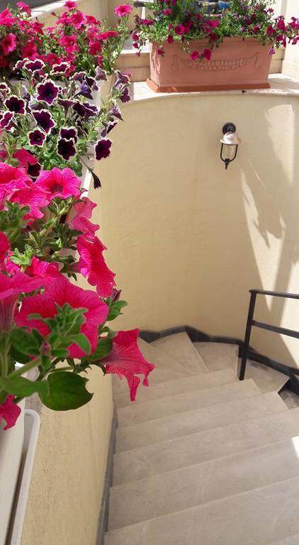 Palazzo Reginella Aparthotel Bovalino Marina Luaran gambar